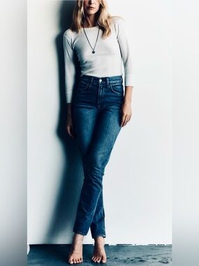 Imogene + Willie Elizabeth High-Rise Straight Leg Jeans
